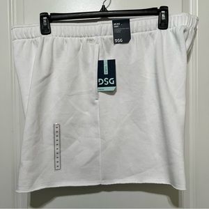 DSG Women’s 5” Mid Rise Boyfriend Fleece Short, Pure White